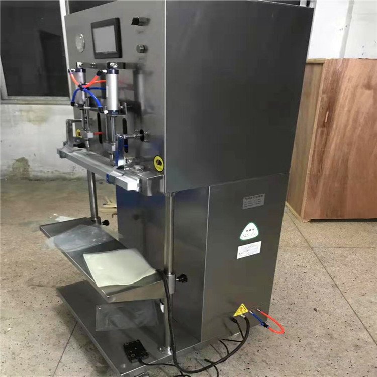600F 茶葉抽真空包裝機(jī)，鑫沃發(fā)飼料包裝機(jī)